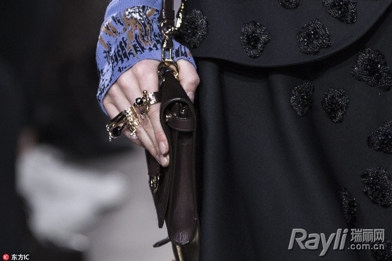 戒指浪漫套路,戒指日常怎么戴