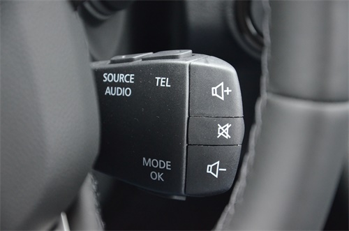 试驾2011雷诺科雷傲,东风雷诺科雷傲2018款试驾四驱