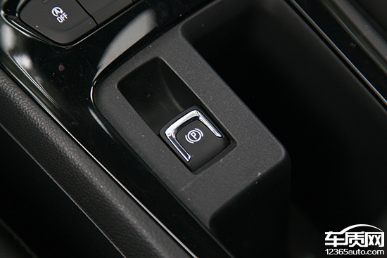 16款科鲁兹1.4t领锋,12款1.8自动雪佛兰科鲁兹试驾