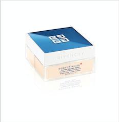 雀斑妆很流行可雀斑很恼人,就要化妆就要美