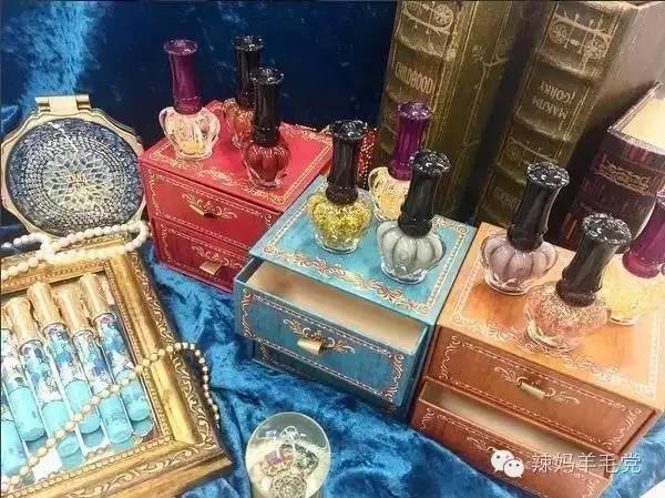 圣诞彩妆必买清单大全,2017圣诞彩妆推荐