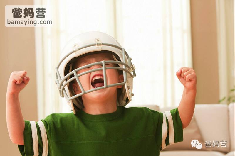 孩子喜欢打人和哭怎么办,打人的孩子怎么教育