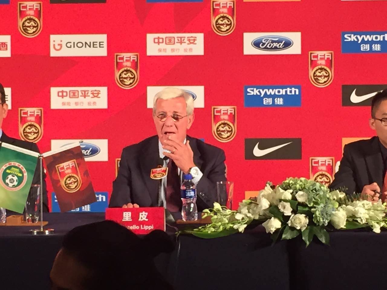 里皮离任后怒批国足风雨同路,里皮是怎么重头接手国足的