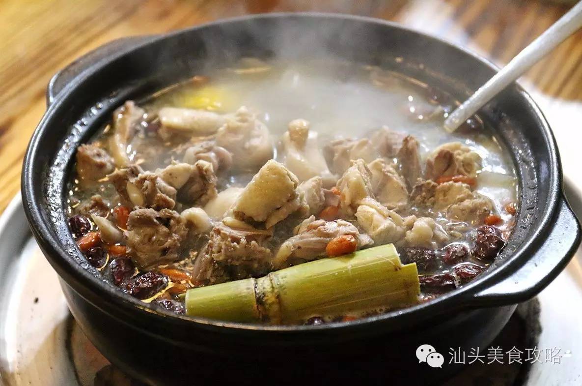 一大班汕头吃货争着到这家店*鸡叫**，竟引起一场“骚乱”！手快有手慢没！