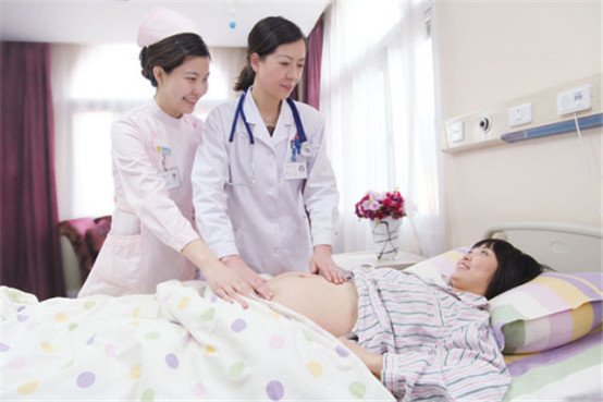 孕期见红了孩子还正常吗,我怀孕四个月了应该关注什么