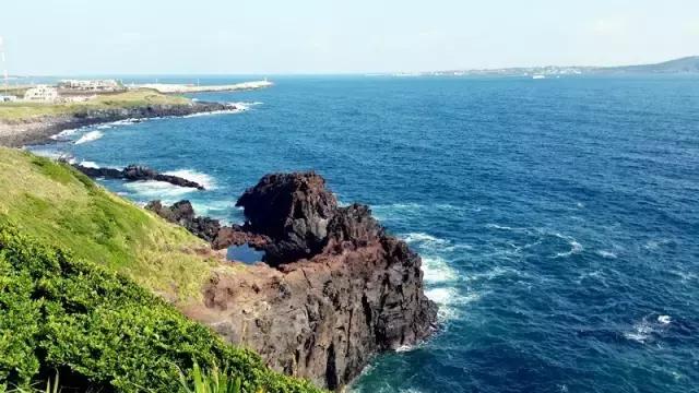 除了美景美食也不可辜负,带你领略济州岛的美景