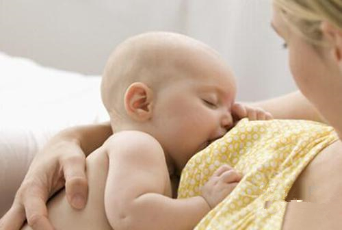 婴儿出生体重4斤8两正常吗,新生儿体重4斤8两正常吗