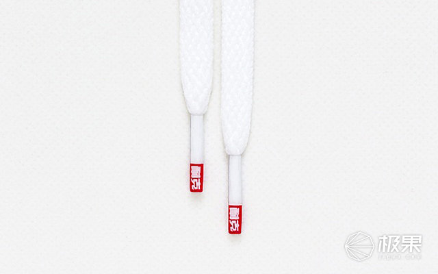 耐克最新推出的跑鞋,耐克新款阿甘鞋