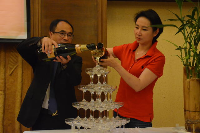 云南安宁心景酒店,昆明安宁温泉心景花园酒店的介绍