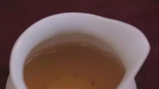 喝普洱茶多了胃难受怎么办,喝普洱茶身体发热怎么回事
