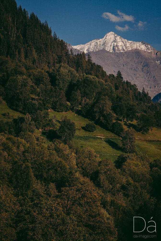 阿尔卑斯山徒步视频大全,瑞士阿尔卑斯山脉徒步实测