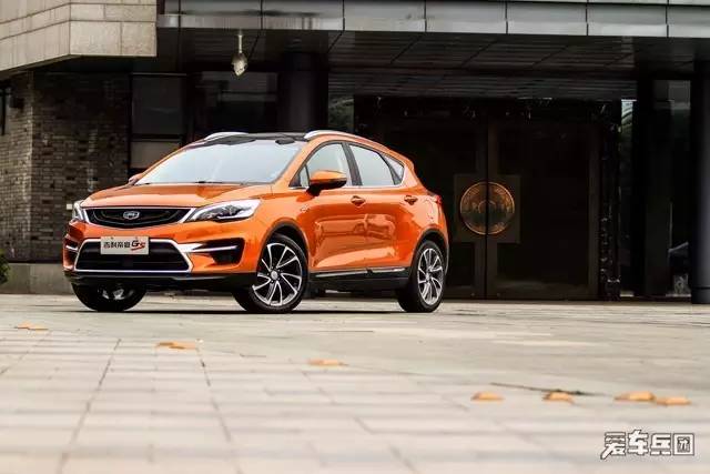 贷款买的车开几年卖最划算,贷款买车还几年最合适