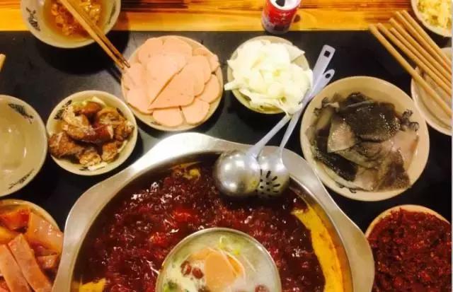 重庆必吃的12家火锅,重庆必吃的10家火锅