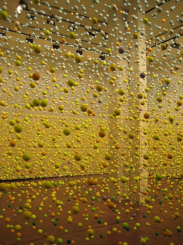 线的装置艺术作品,线的设计作品