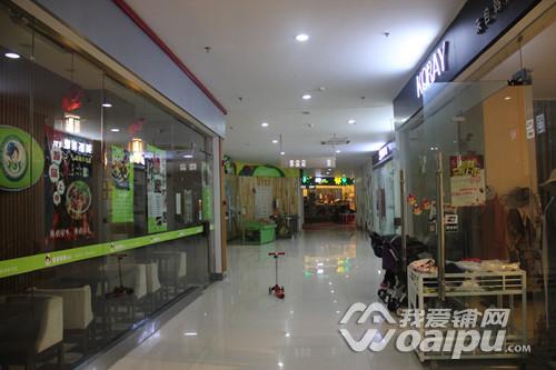 定位不清晰合肥万科红生活广场开业至今人气凋零