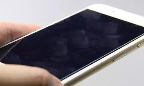 iphone屏幕为啥突然划不动了,苹果手机屏幕失灵划不动怎么办