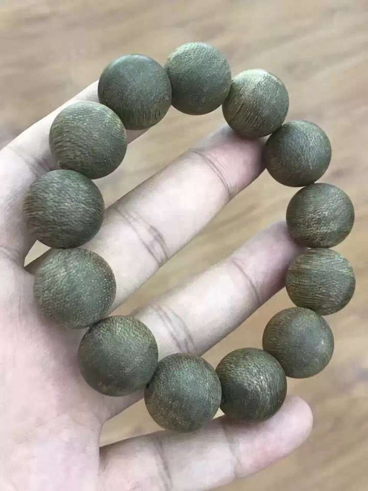 沉香人工结香和野料区别,沉香怎么区分才是好沉香