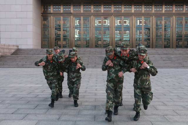 军体小游戏,军营小游戏个人竞技大全