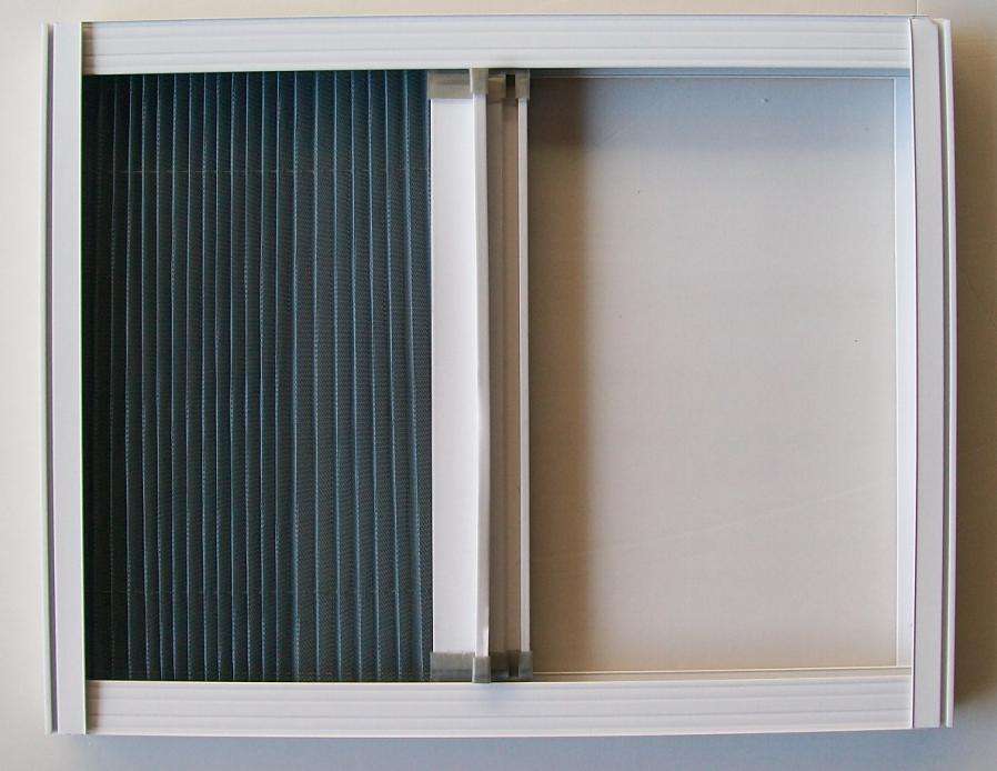 隐形纱窗左右推拉好还是卷筒式好,阳台隐形折叠伸缩推拉卷筒式纱窗