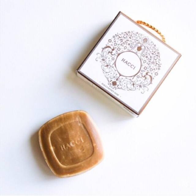 认真清洁皮肤最重要,认真做皮肤管理