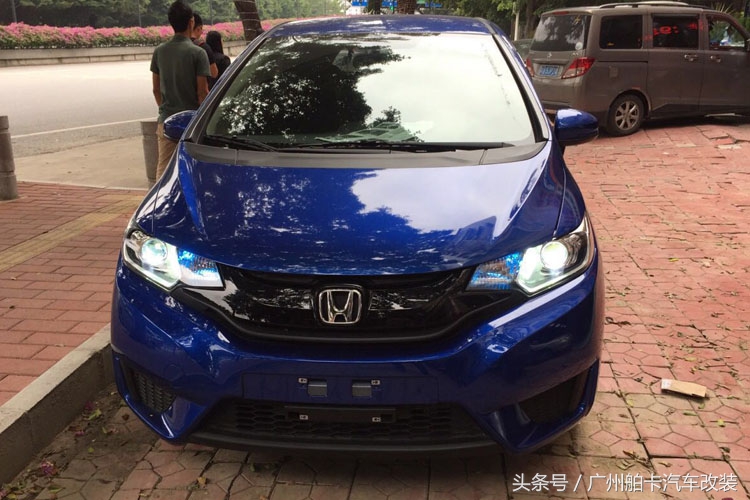 新飞度全套灯光改装,新飞度改日行灯大灯效果