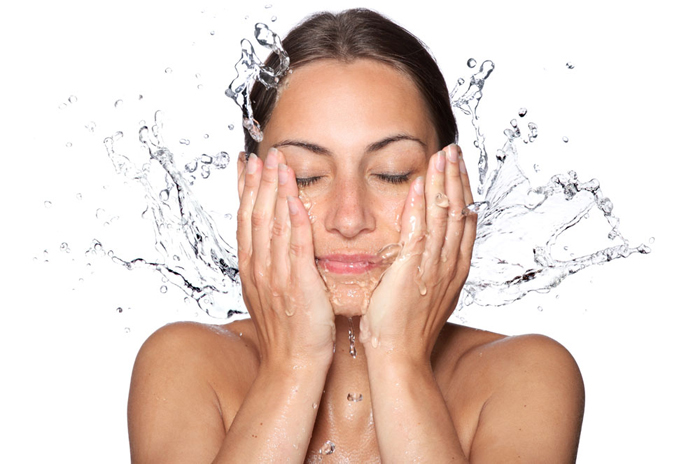 秋冬皮肤干燥如何调理护肤,秋冬干燥肌肤用什么面霜