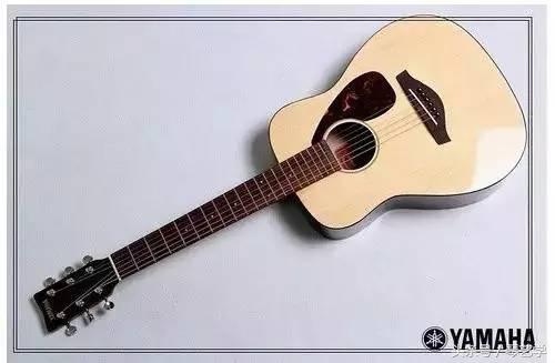 雅马哈jr2s测评视频,雅马哈jr2吉他评测