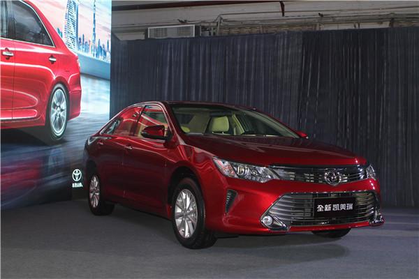 马自达凯美瑞雅阁天籁对比哪个好,十年老车雅阁凯美瑞天籁该怎么选