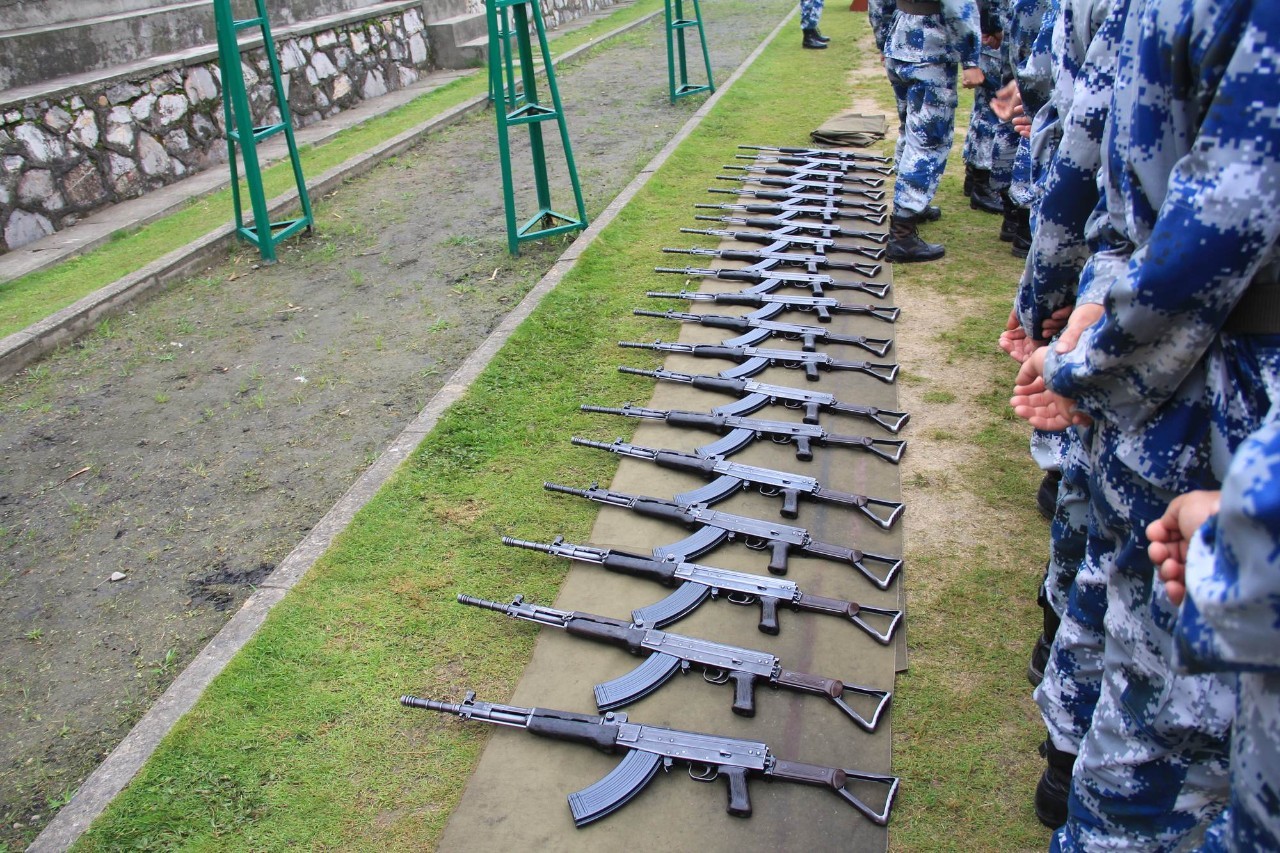 军事禁区未经批准禁止入内,驴友无视警告警示私自闯入禁区