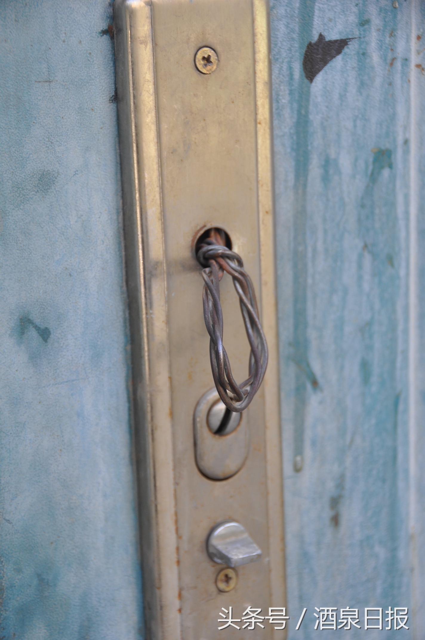 酒泉有很多电子单元门成摆设