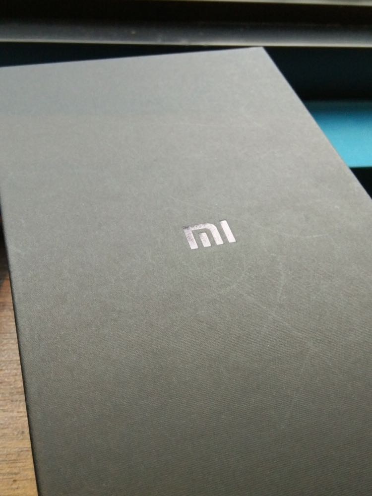 找回初衷的小米MIX手机，亲手试用评测