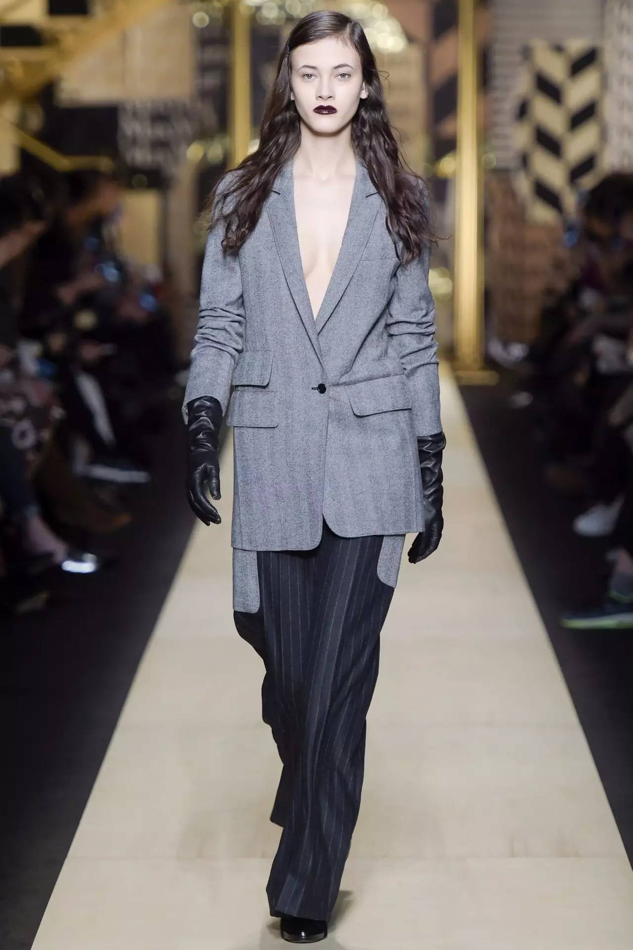 你妈做梦也没想到，你居然会被一个女人掰弯！