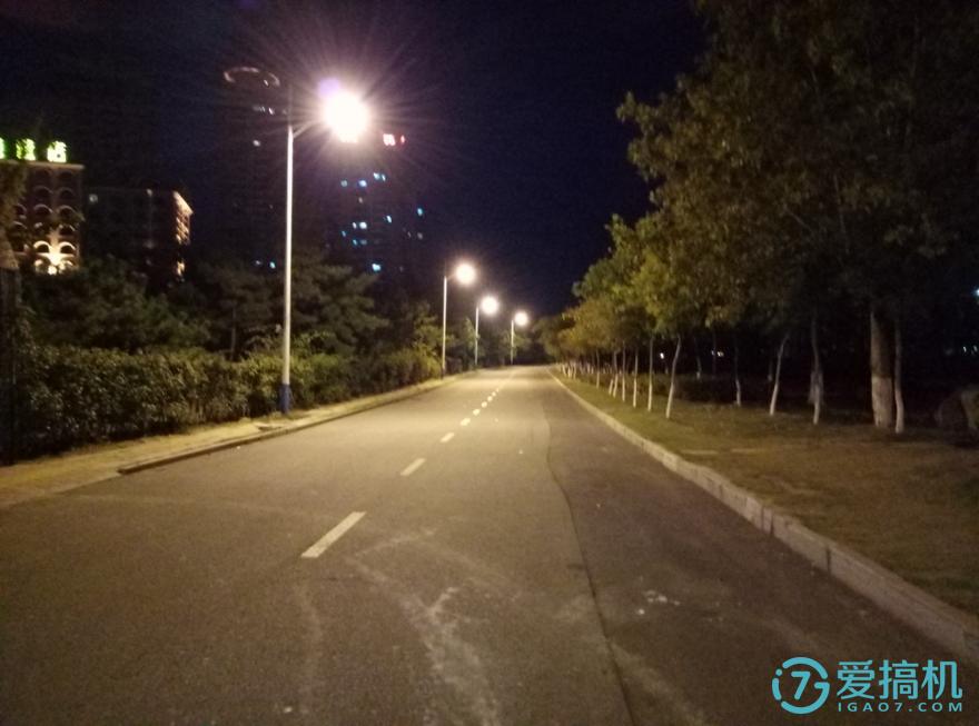 目前最值得入手的魅蓝手机,魅蓝max优缺点