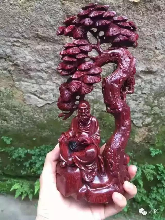 带星星的手串都是什么材质,小叶紫檀带星星是真的吗