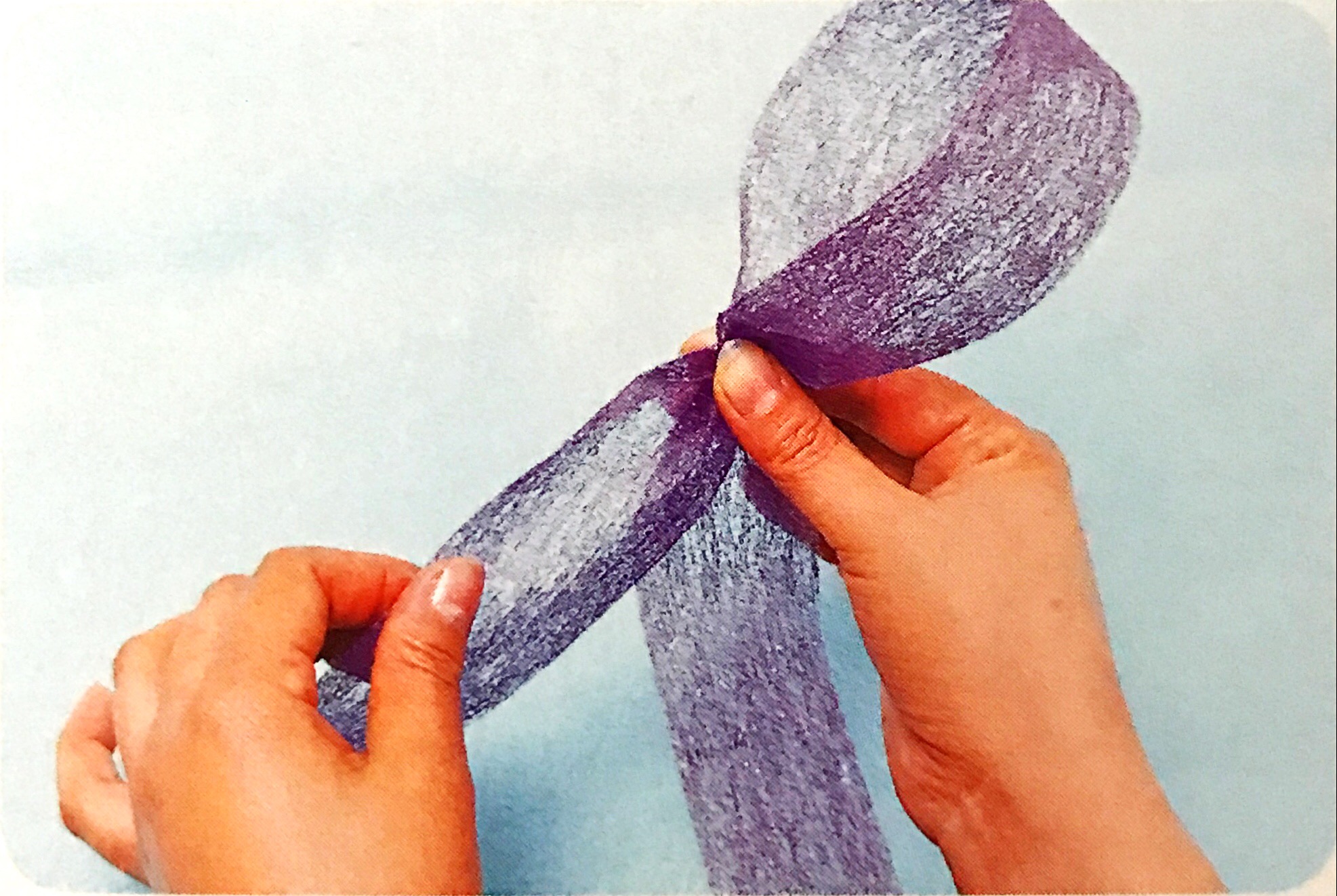 蝴蝶结礼盒的蝴蝶结怎么做,漂亮的礼品蝴蝶结的简单制作方法