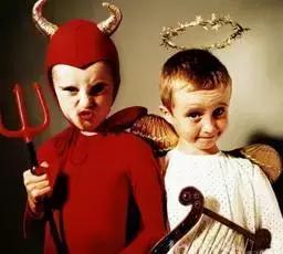 万圣节男生鬼妆简单点,万圣节快速鬼妆教程