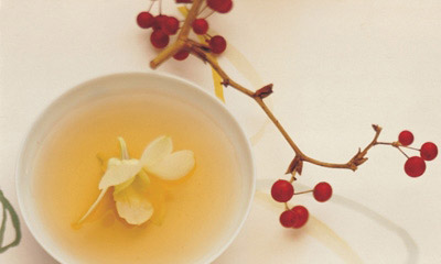 秋季养生运动：秋天主收，万物收敛，肺气内应，养生应以养肺为主