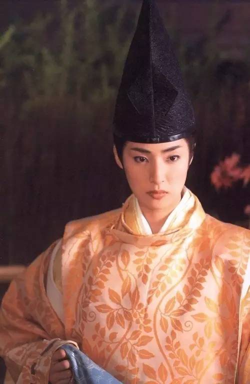 你妈做梦也没想到，你居然会被一个女人掰弯！