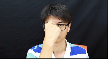 镜架调整最好的方法,如何调整很硬的镜架