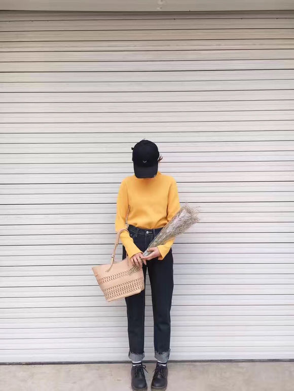 打底百搭拼色毛衣,日韩系风格搭配衣服