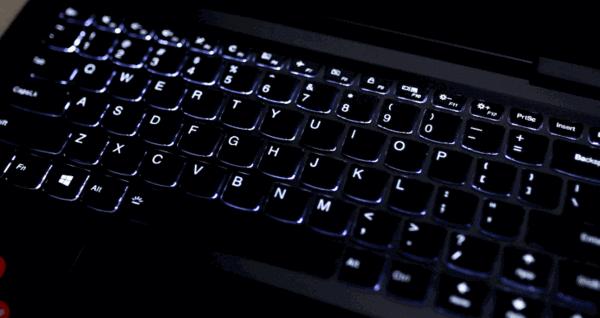 lgdisplaynanoips面板,联想yoga710什么尺寸