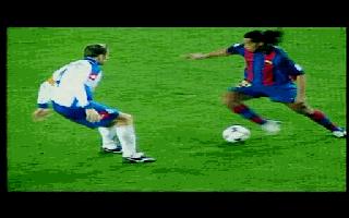 gif搞笑进球,gif足球过人