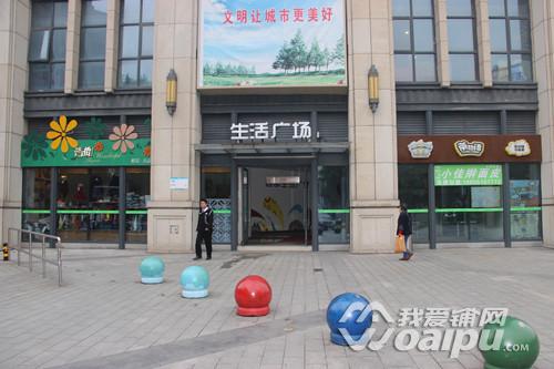 定位不清晰合肥万科红生活广场开业至今人气凋零