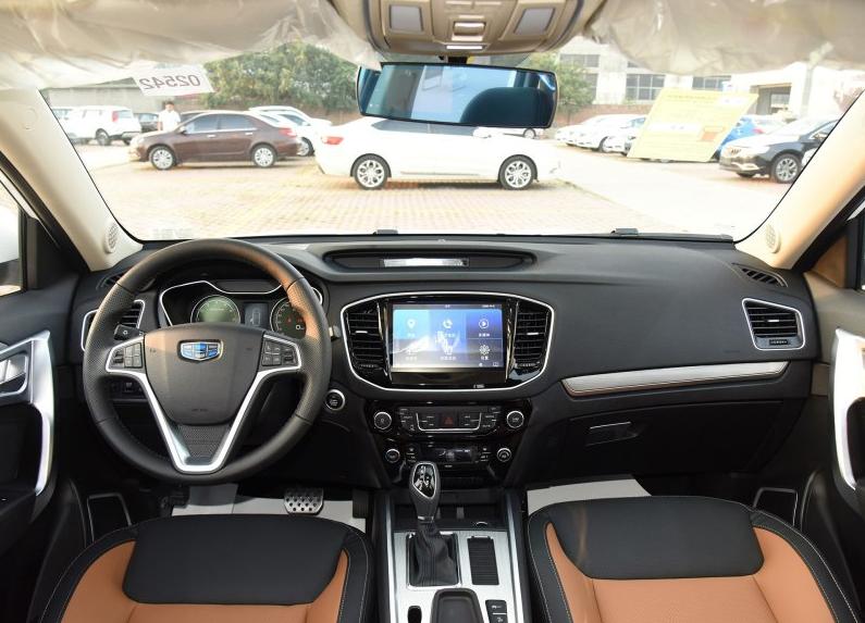 560X5X6，究竟谁才是八万级的性价比之王