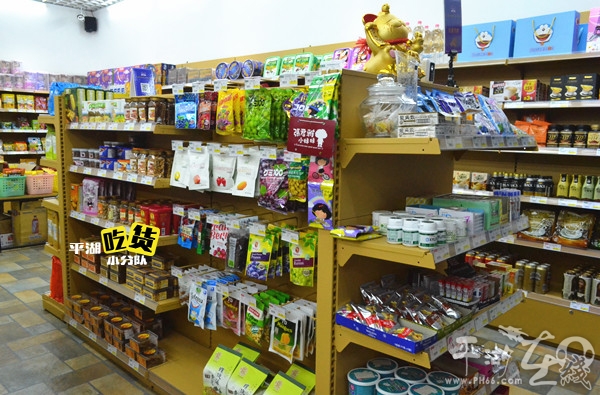 平湖这家店，里面装下了“全世界”！厉害了