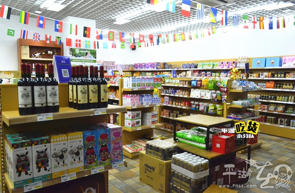平湖这家店，里面装下了“全世界”！厉害了