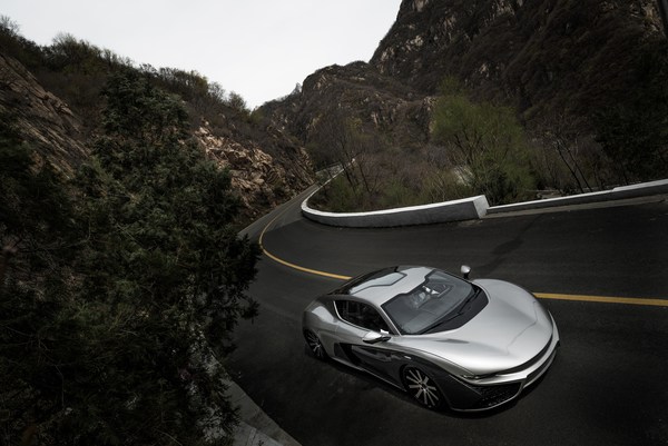 长城汽车跟奇瑞汽车的区别,长城华冠的优点