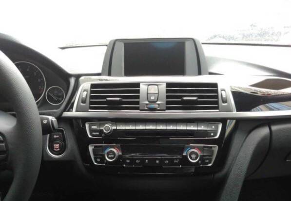 宝马318li车评：现在是入手3系最好的时候