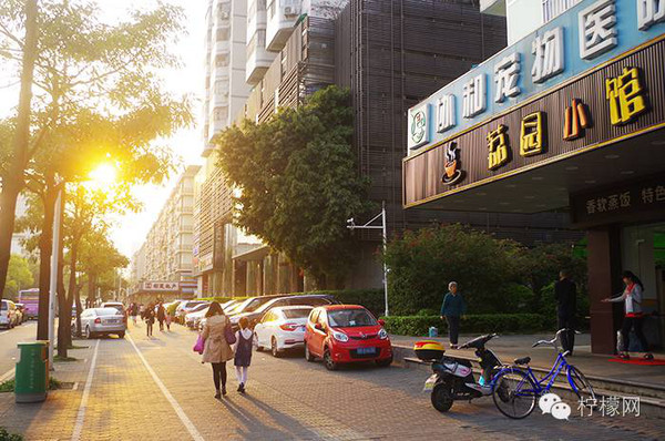 深圳学校门口的热门小吃,大学生校门口美食推荐