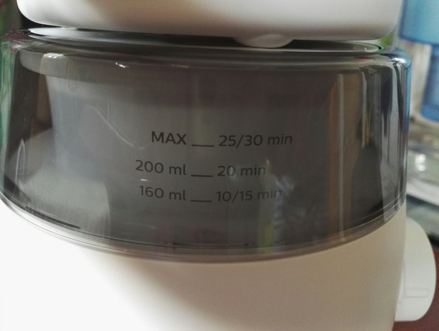 给宝宝添辅食要全部喂完吗,飞利浦新安怡辅食机使用方法视频